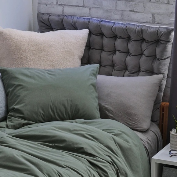 Grey Dormify “Melody Tufted Cushioned Headboard” - Picture 2 of 3